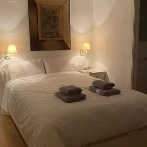 Duplex Junto Al Puente Con Gran Terraza Y Parking Privado Apartamento